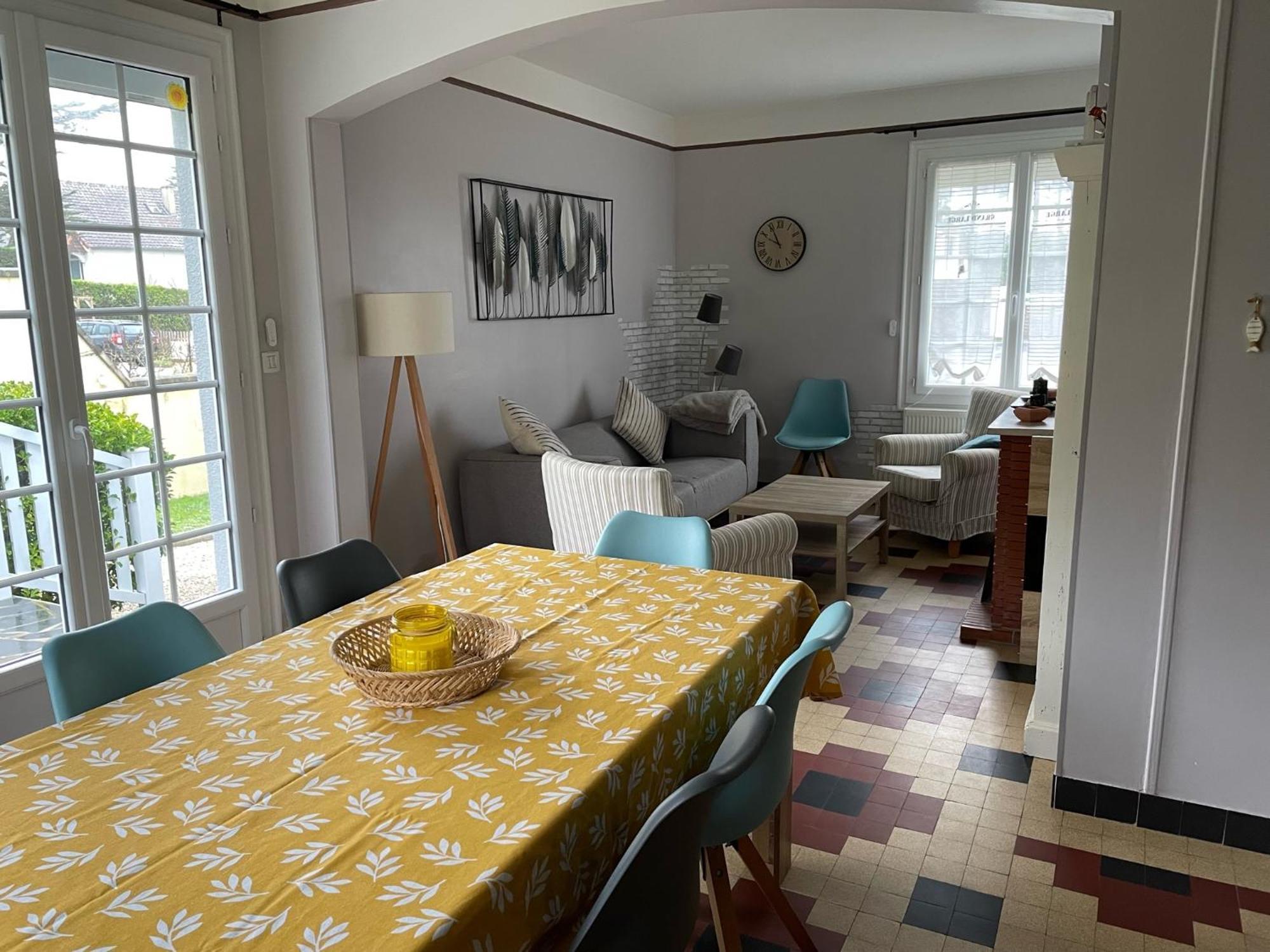 Hauteville-sur-Mer Villa Les Ilous מראה חיצוני תמונה